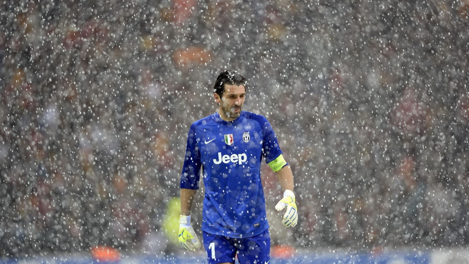 西决生死战，塞维利亚用非洲足球的筋骨，碾碎了喀麦隆的骄傲