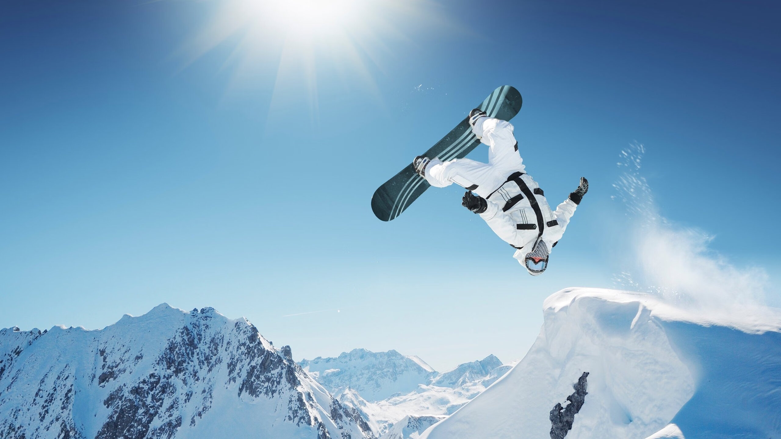 开云体育官网-逆袭之夜！哈弗茨重获新生，黄潜艇绝杀撕裂皮斯胡安