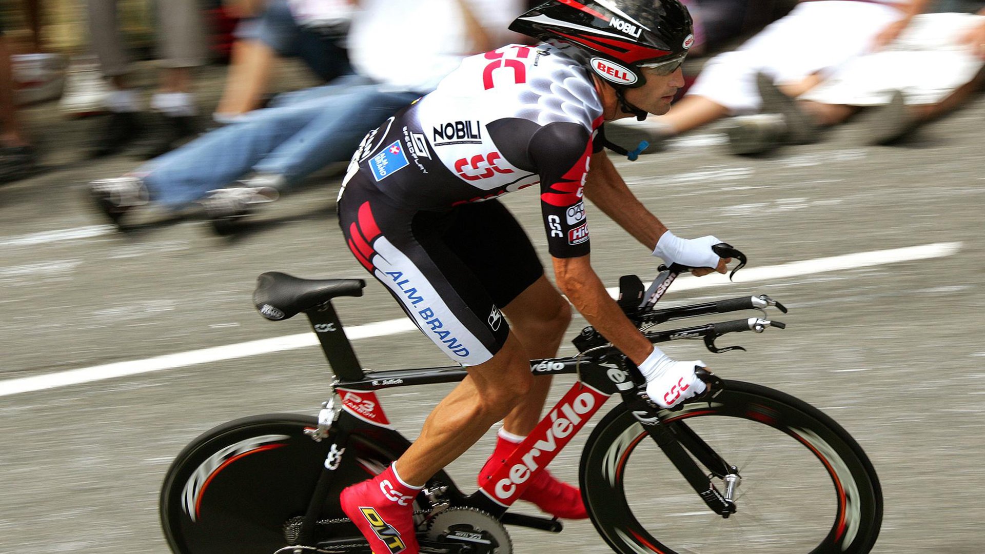 逆袭之夜！哈弗茨重获新生，黄潜艇绝杀撕裂皮斯胡安