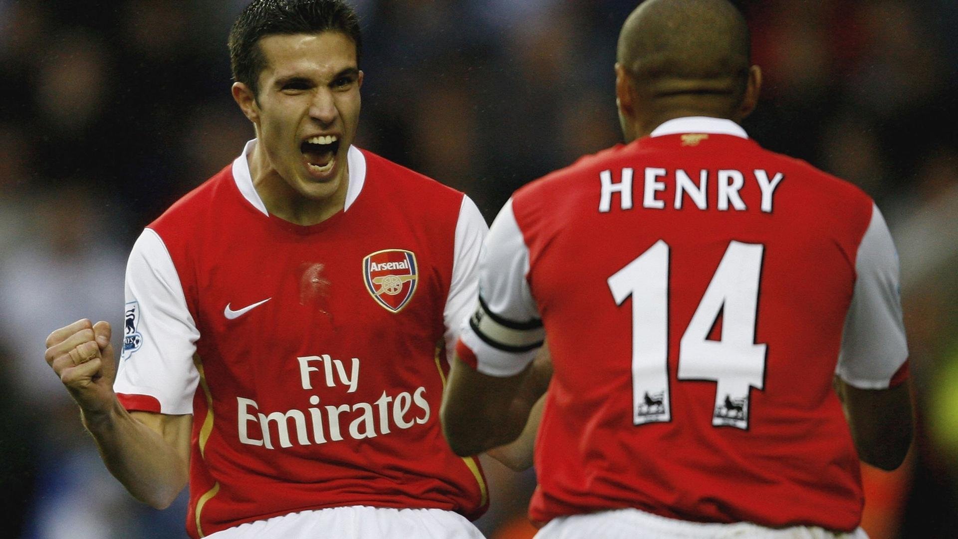 塞维利亚连克劲敌暗藏玄机，无名英雄布雷默导演中场革命